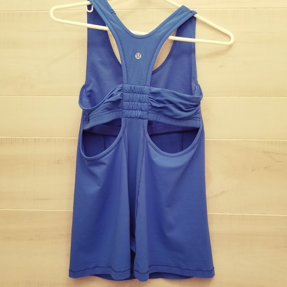 {6} Lululemon Tone It Tank Pipe Dream Blue - Picture 5 of 8